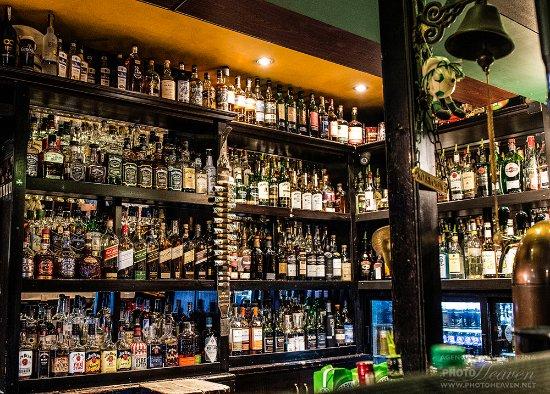 Galway Irish Pub & Steakhouse